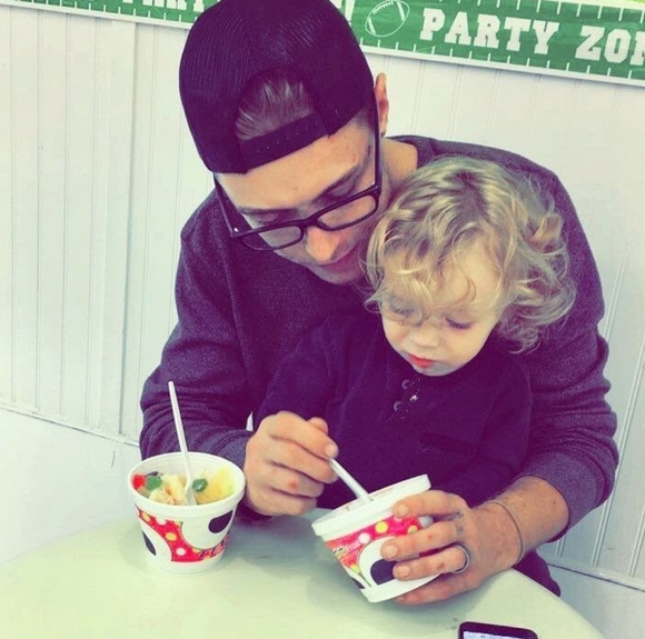 Meet your Posher, Ryan - Picture 2 of 3